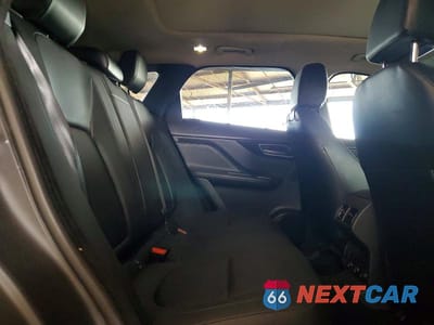 Zdjęcie 10 z 12 samochodu: 2020 JAGUAR F-PACE VIN:SADCS2FX6LA644743 - miniatura