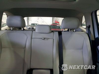 Zdjęcie 10 z 13 samochodu: 2019 VOLKSWAGEN TIGUAN SE VIN:3VV2B7AX7KM020920 - miniatura