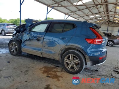 Drugie zdjęcie samochodu z przodu: 2023 VOLVO XC40 CORE VIN:YV4K92HK8P2921541 - miniatura