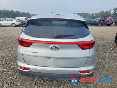 Zdjęcie 6 z 12 samochodu: 2018 KIA SPORTAGE LX VIN:KNDPM3ACXJ7419768 - miniatura