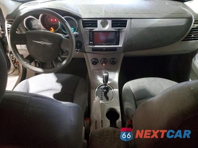 Zdjęcie 8 z 12 samochodu: 2008 CHRYSLER SEBRING TOURING VIN:1C3LC56K78N290010 - miniatura