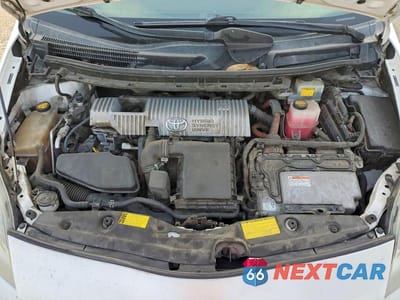 Zdjęcie 11 z 12 samochodu: 2011 TOYOTA PRIUS TWO VIN:JTDKN3DU4B5318430 - miniatura
