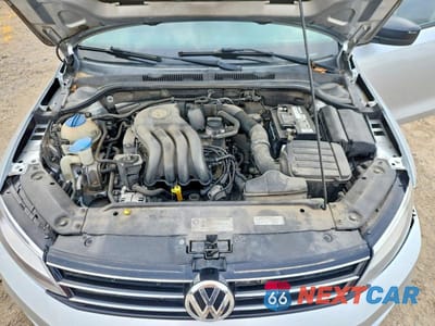 Zdjęcie 11 z 12 samochodu: 2015 VOLKSWAGEN JETTA BASE VIN:3VW2K7AJ7FM413197 - miniatura
