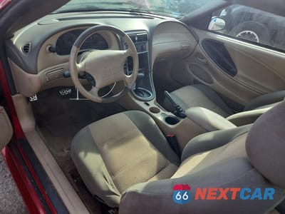 Zdjęcie 8 z 11 samochodu: 2004 FORD MUSTANG VIN:1FAFP40684F240598 - miniatura