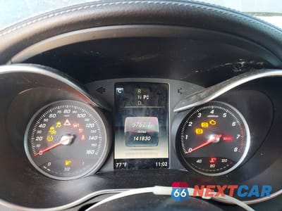 Zdjęcie 9 z 13 samochodu: 2016 MERCEDES-BENZ C 300 4MATIC VIN:55SWF4KB9GU165957 - miniatura
