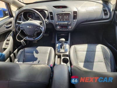 Zdjęcie 8 z 13 samochodu: 2018 KIA FORTE EX VIN:3KPFL4A85JE249707 - miniatura