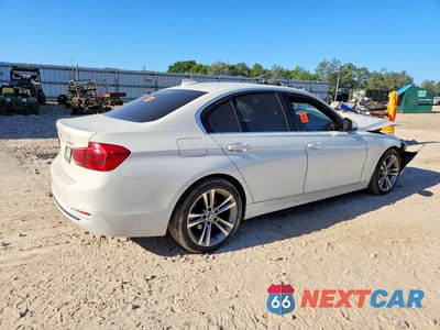 Trzecie zdjęcie samochodu z tyłu: 2018 BMW 330 XI VIN:WBA8D9C50JA607950 - miniatura