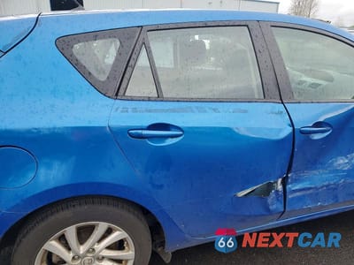 Zdjęcie 10 z 12 samochodu: 2012 MAZDA 3 I VIN:JM1BL1L8XC1677160 - miniatura
