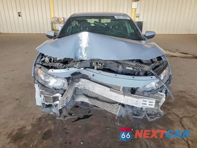 Piąte zdjęcie samochodu w środku: 2017 HONDA CIVIC SPORT VIN:SHHFK7H45HU429599 - miniatura