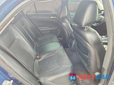 Zdjęcie 10 z 12 samochodu: 2017 CHRYSLER 300C VIN:2C3CCAEG8HH579766 - miniatura