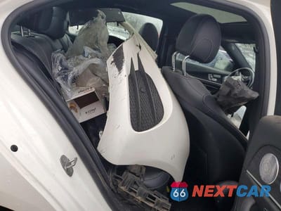 Zdjęcie 10 z 12 samochodu: 2018 MERCEDES-BENZ E 300 4MATIC VIN:WDDZF4KB0JA429720 - miniatura