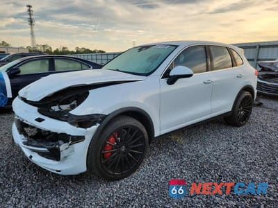 2015 PORSCHE CAYENNE TURBO WP1AC2A26FLA80496 - główne zdjęcie licytacji z USA - miniatura