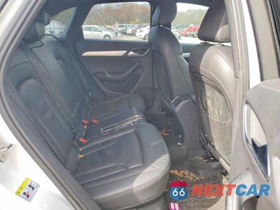 Zdjęcie 11 z 12 samochodu: 2015 AUDI Q3 PREMIUM PLUS VIN:WA1EFCFS8FR008568 - miniatura