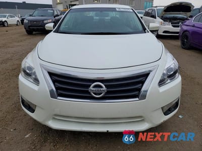Piąte zdjęcie samochodu w środku: 2013 NISSAN ALTIMA 2.5 S 4DR VIN:1N4AL3AP9DN416068 - miniatura