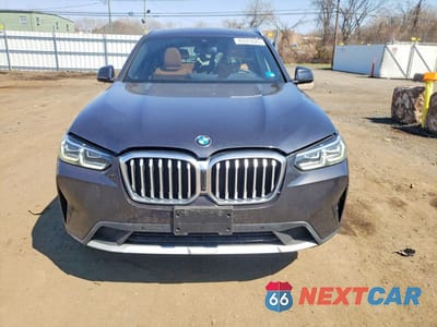 Piąte zdjęcie samochodu w środku: 2022 BMW X3 XDRIVE30I VIN:5UX53DP03N9K46049 - miniatura