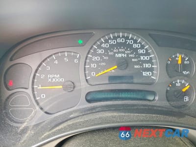 Zdjęcie 9 z 12 samochodu: 2003 CHEVROLET SILVERADO C1500 VIN:2GCEC19T631130678 - miniatura
