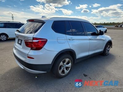 Trzecie zdjęcie samochodu z tyłu: 2012 BMW X3 XDRIVE28I VIN:5UXWX5C56CL724013 - miniatura