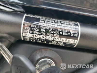 Zdjęcie 9 z 9 samochodu: 2024 HONDA CMX300 VIN:MLHNC5305R5700888 - miniatura