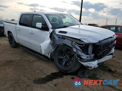 Czwarte zdjęcie samochodu z boku: 2020 RAM 1500 BIG HORN VIN:1C6SRFFT2LN381254 - miniatura