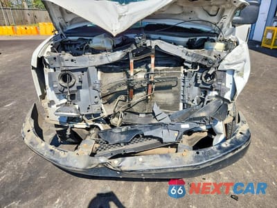 Zdjęcie 12 z 13 samochodu: 2014 CHEV EXPRESS G2500 VIN:1GCWGFCA9E1206142 - miniatura