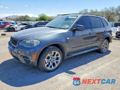 2011 BMW X5 XDRIVE35I 5UXZV4C50BL403354 - główne zdjęcie licytacji z USA - miniatura