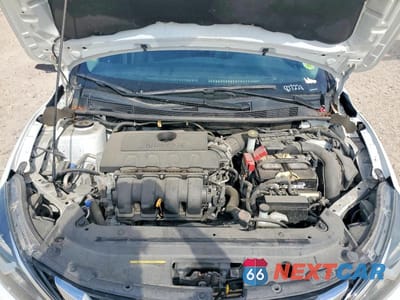 Zdjęcie 11 z 12 samochodu: 2019 NISSAN SENTRA SV VIN:3N1AB7AP4KY288765 - miniatura