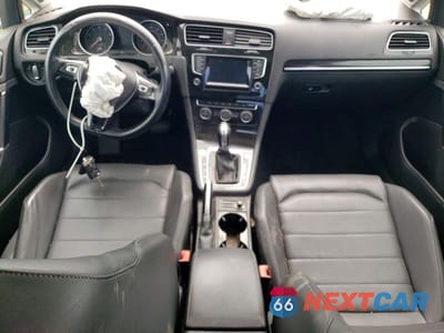 Zdjęcie 8 z 13 samochodu: 2015 VOLKSWAGEN GOLF VIN:3VW217AU5FM025611 - miniatura