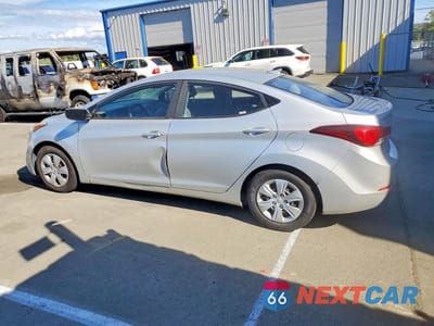 Drugie zdjęcie samochodu z przodu: 2016 HYUNDAI ELANTRA SE VIN:5NPDH4AEXGH692115 - miniatura