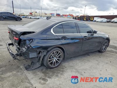 Trzecie zdjęcie samochodu z tyłu: 2020 BMW 330I VIN:3MW5R1J04L8B33996 - miniatura