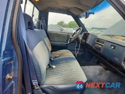 Zdjęcie 10 z 12 samochodu: 1992 CHEVROLET S TRUCK S10 VIN:1GCCS14ZXN8189187 - miniatura