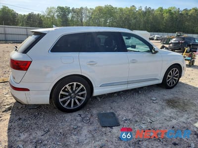 Trzecie zdjęcie samochodu z tyłu: 2017 AUDI Q7 PRESTIGE VIN:WA1VAAF72HD003526 - miniatura
