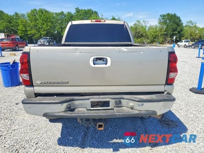Zdjęcie 6 z 11 samochodu: 2003 CHEVROLET SILVERADO C2500 HEAVY DUTY VIN:1GCHC23U43F175681 - miniatura