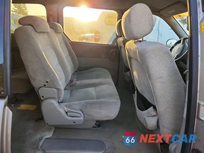 Zdjęcie 10 z 11 samochodu: 2004 KIA SEDONA LX VIN:KNDUP131746602825 - miniatura