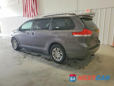 Drugie zdjęcie samochodu z przodu: 2011 TOYOTA SIENNA XLE 8-PASSENGER VIN:5TDYK3DC3BS040656 - miniatura