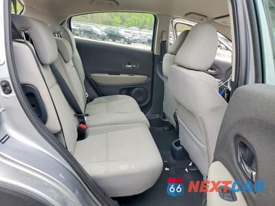 Zdjęcie 11 z 14 samochodu: 2019 HONDA HR-V LX VIN:3CZRU6H38KG700872 - miniatura