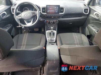 Zdjęcie 8 z 13 samochodu: 2020 HYUNDAI VENUE SEL VIN:KMHRC8A36LU046219 - miniatura