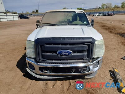 Piąte zdjęcie samochodu w środku: 2014 FORD F250 SUPER DUTY VIN:1FT7X2B64EEA03632 - miniatura