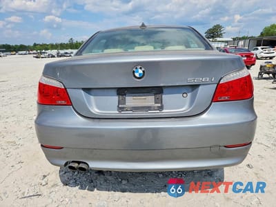 Zdjęcie 8 z 14 samochodu: 2010 BMW 528 I VIN:WBANU5C51AC363709 - miniatura