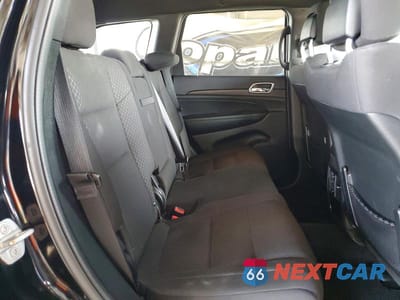 Zdjęcie 10 z 12 samochodu: 2018 JEEP GRAND CHEROKEE LAREDO VIN:1C4RJFAG5JC107807 - miniatura