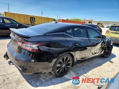 Trzecie zdjęcie samochodu z tyłu: 2023 NISSAN MAXIMA SR VIN:1N4AA6EV5PC508603 - miniatura