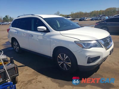 Czwarte zdjęcie samochodu z boku: 2017 NISS PATHFINDER S VIN:5N1DR2MM4HC682886 - miniatura