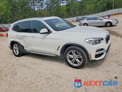 Czwarte zdjęcie samochodu z boku: 2020 BMW X3 XDRIVE30I VIN:5UXTY5C01L9B75843 - miniatura