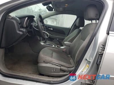 Zdjęcie 7 z 13 samochodu: 2015 CHEVROLET MALIBU LS VIN:1G11B5SL2FU107788 - miniatura