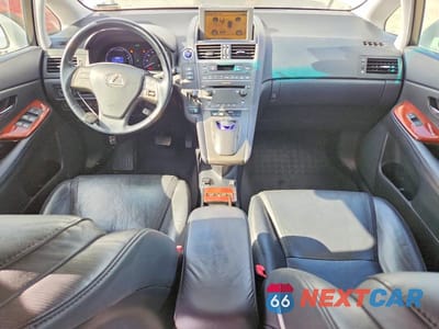 Zdjęcie 8 z 12 samochodu: 2010 LEXUS HS 250H VIN:JTHBB1BA5A2037449 - miniatura