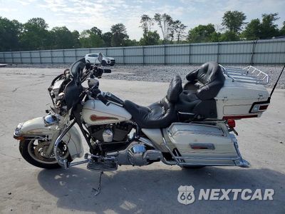 Trzecie zdjęcie samochodu z tyłu: 2000 HARLEY-DAVIDSON FLHTCUI SHRINE VIN:1HD1FLW11YY631579 - miniatura