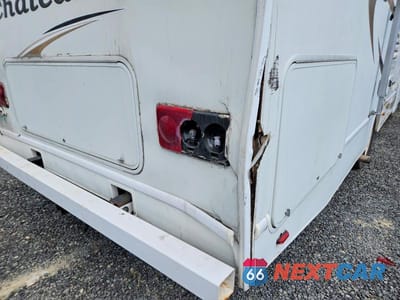 Zdjęcie 9 z 10 samochodu: 2008 FORD ECONOLINE E450 SUPER DUTY CUTAWAY VAN RV VIN:1FDXE45S98DB58872 - miniatura