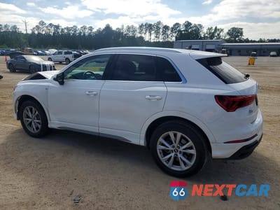 Drugie zdjęcie samochodu z przodu: 2023 AUDI Q3 PREMIUM S LINE 45 VIN:WA1DECF31P1045565 - miniatura