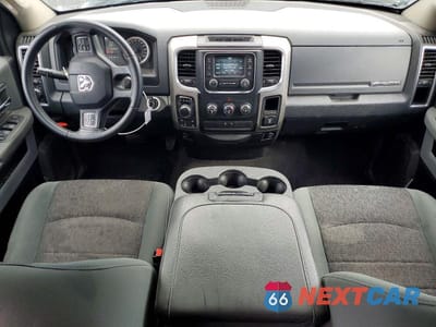 Zdjęcie 8 z 12 samochodu: 2016 RAM 1500 SLT VIN:1C6RR7GT5GS356407 - miniatura