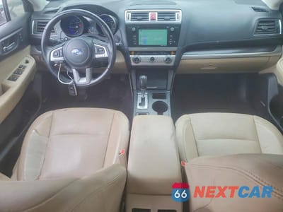 Zdjęcie 8 z 13 samochodu: 2017 SUBARU LEGACY 2.5I LIMITED VIN:4S3BNAN65H3043515 - miniatura