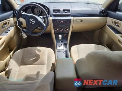 Zdjęcie 8 z 12 samochodu: 2009 MAZDA 3 I VIN:JM1BK32F491211229 - miniatura